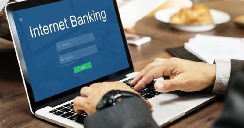 
Không chủ động được trong việc tiếp nhận thông báo của ngân hàng khi gửi tiền online
