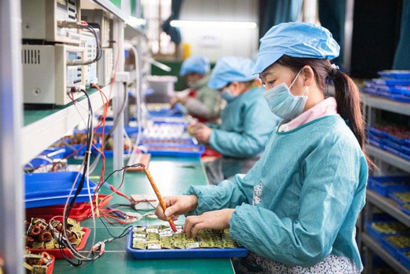 
Doanh nghiệp FDI được phép tuyển lao động Việt Nam để phục vụ hoạt động sản xuất kinh doanh
