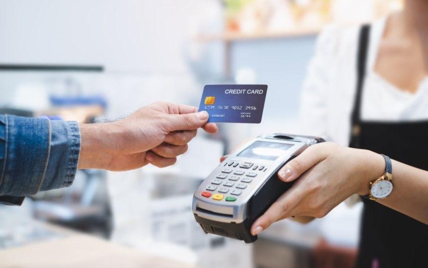  Thẻ thanh toán với chức năng chính là thanh toán hóa đơn, dịch vụ mà không dùng đến tiền mặt 