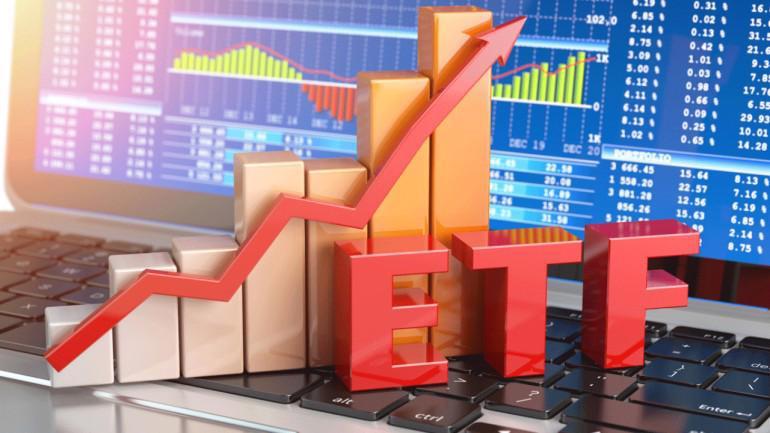 Khi đầu tư và quỹ ETF, bạn cần theo dõi sát sao diện biến của thị trường để có được quyết định đúng đắn